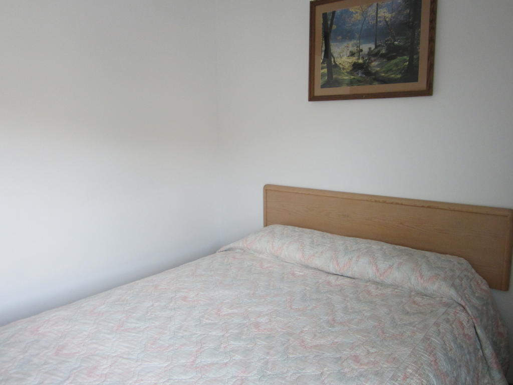 Oasis Hotel Cache Creek Quarto foto
